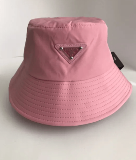 Панама Prada