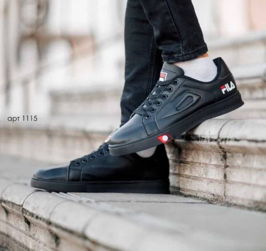 Кроссовки мужские 40, 41  Чоловічі кросівки  FILA COURT DELUXE 2