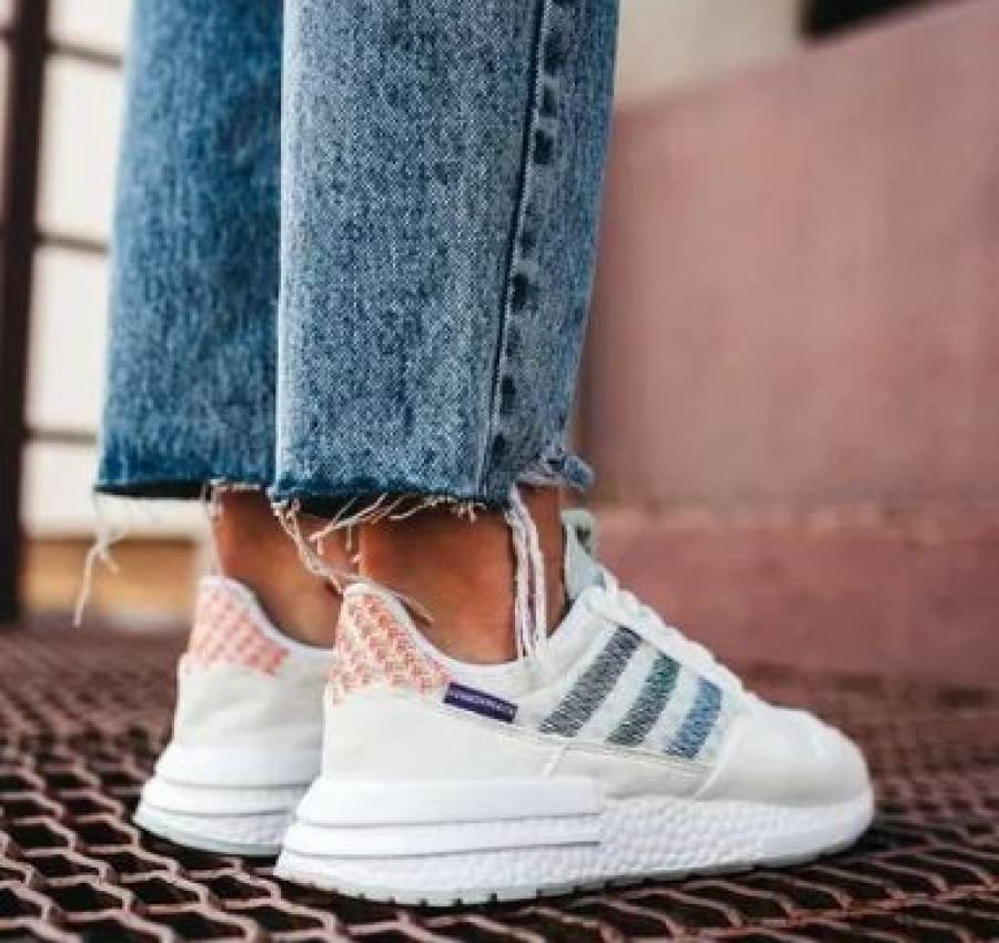 Женские  кроссовки Adidas ZX 500 белые весна-лето. Живое фото 6